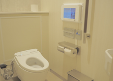 宮島に多機能の「TOTO宮島おもてなしトイレ」オープン